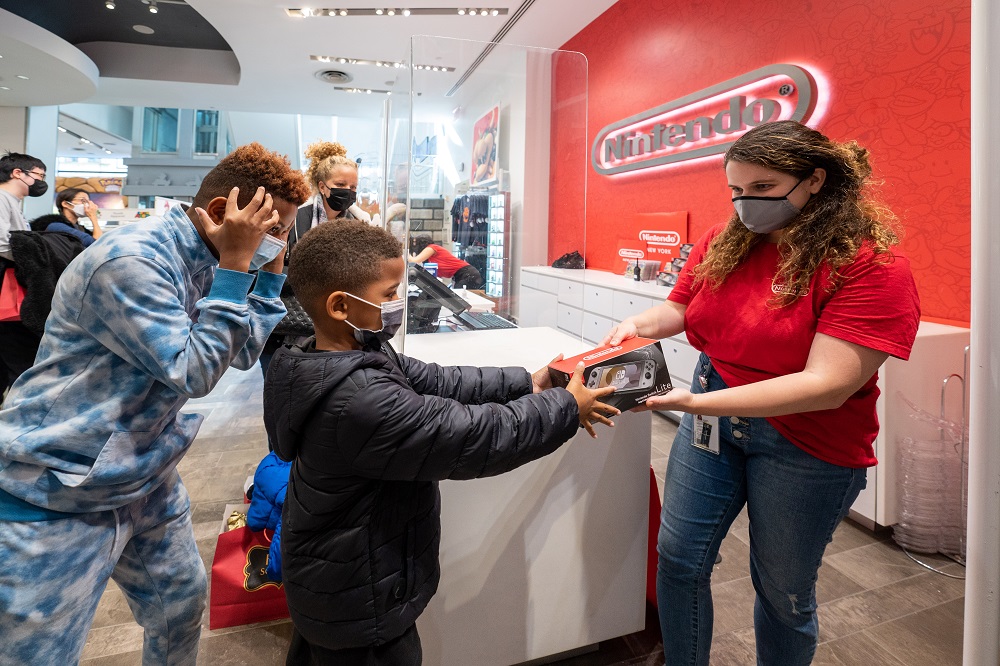 Pokémon Sinnoh Region Event at Nintendo NY Store Photos Released